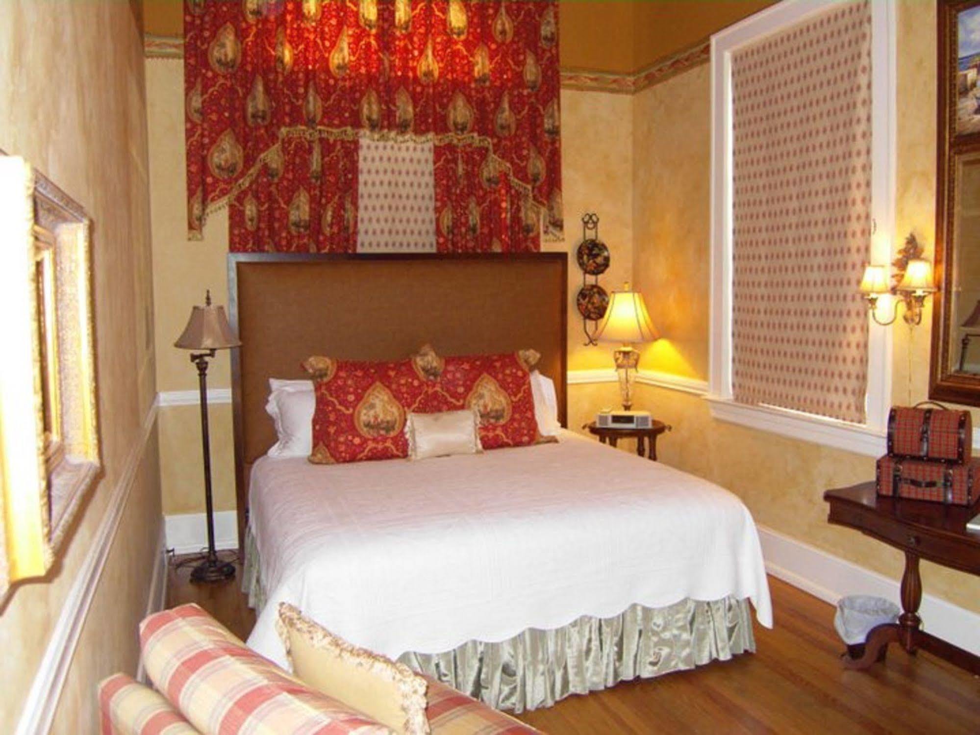 The Firehouse Inn Rutherfordton Luaran gambar